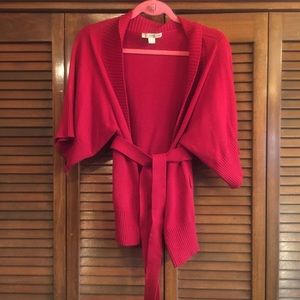 RED SHORT SLEEVE BELTED CARDIGAN